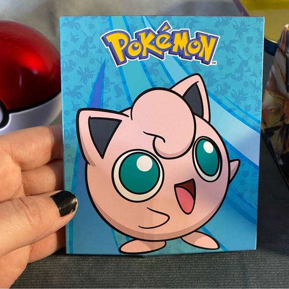 Pokémon Ball Bundle w Tin Box Various Pokeball (4) Storage Container Collectable - Picture 7 of 16